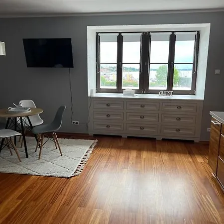 Przy Promenadzie Mikolajki. * Миколайки